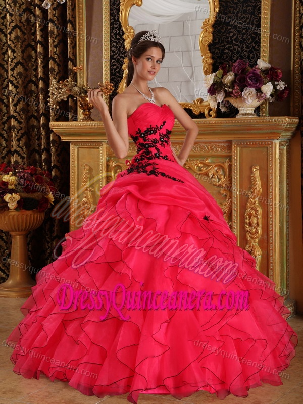 Red Sweetheart Quinceanera Dress with Appliques for Wholesale Price