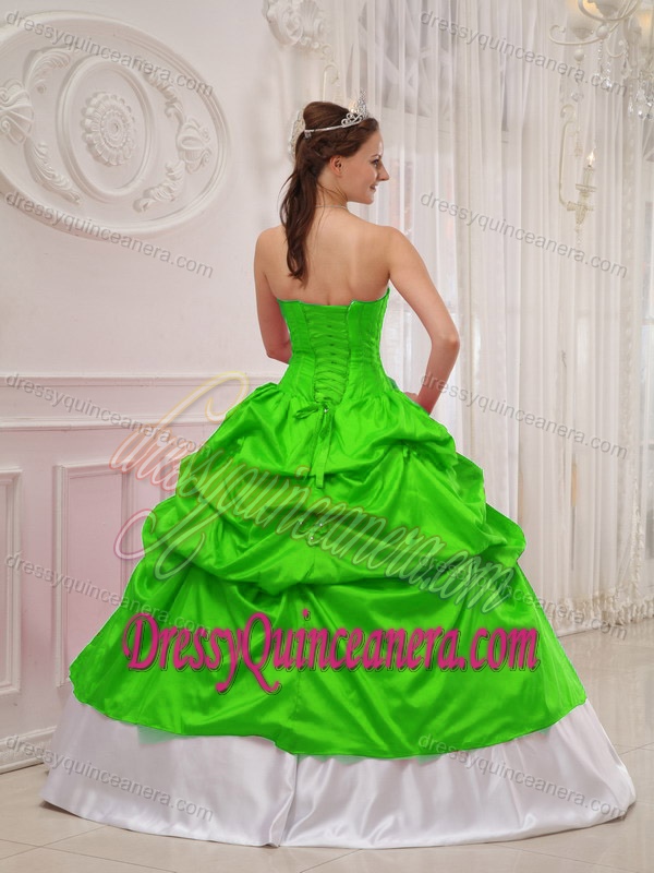 Beaded Taffeta Sweet Quinceanera Dress in Spring Green and White
