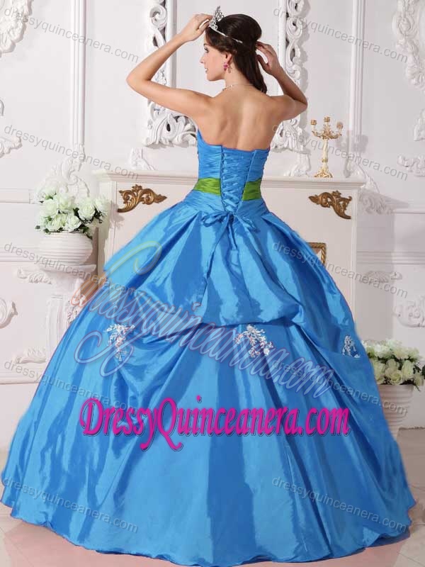 Aqua Blue Strapless Taffeta Quinceanera Gown Dresses with Beading and Green Bow
