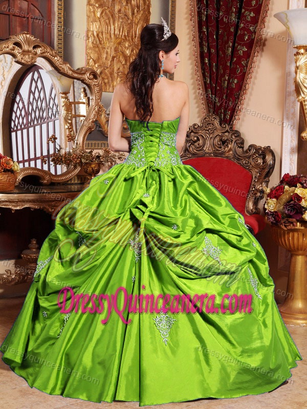 Spring Green Strapless Ball Gown Taffeta Appliqued Quinceanera Dress with Pick-ups