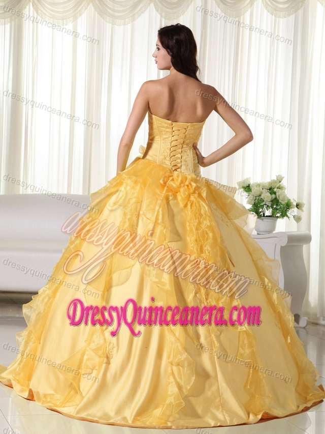 Sweetheart Embroidered Yellow Taffeta and Organza Quinceanera Dress with Flower