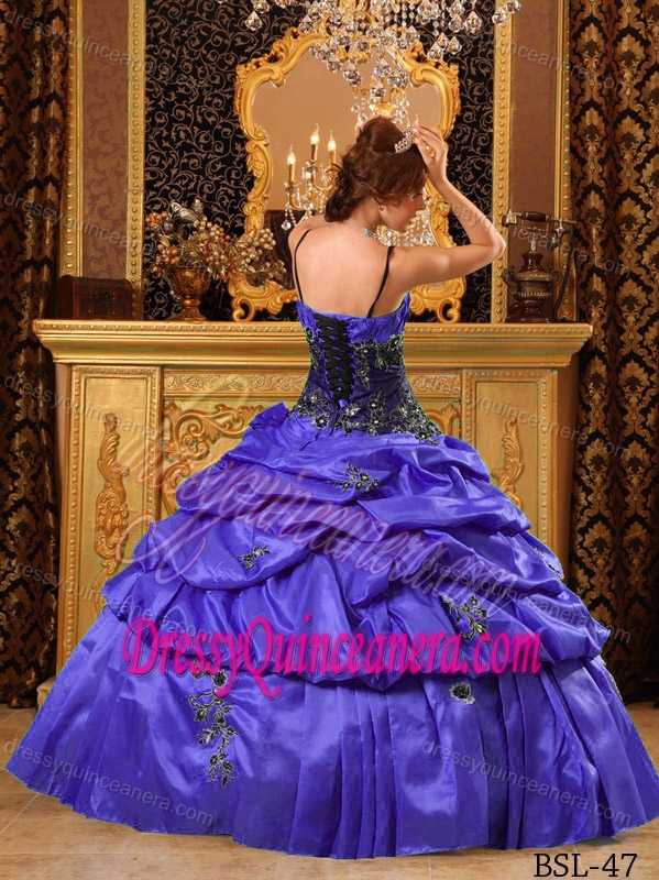 Spaghetti Purple Taffeta Special Quinceanera Gown Dress with Appliques