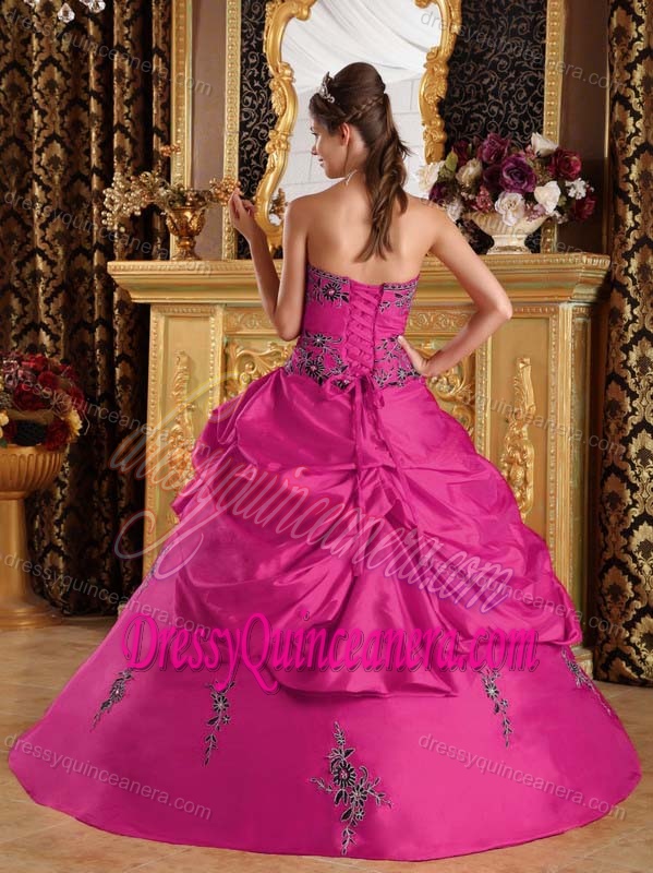 2013 Brand New Strapless Embroidery Hot Pink Dress for Quince in Taffeta