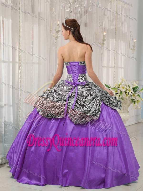 Lavender Sweetheart Ruffled Quinceanera Dress Made in Taffeta and Zebra