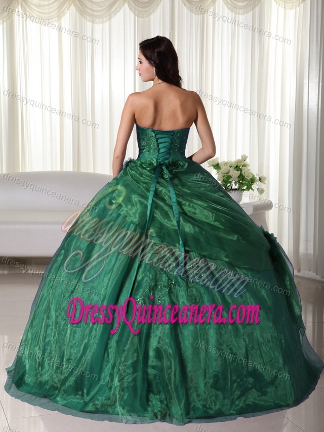 Exquisite Dark Green Strapless Quinceanera Dress in Tulle with Beading
