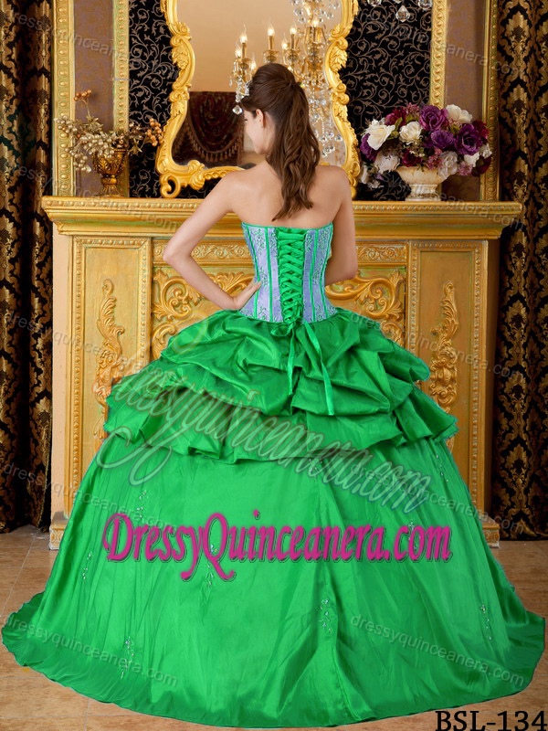 Pretty Green Strapless Taffeta Quinceanera Dress with Appliques and Pick-ups