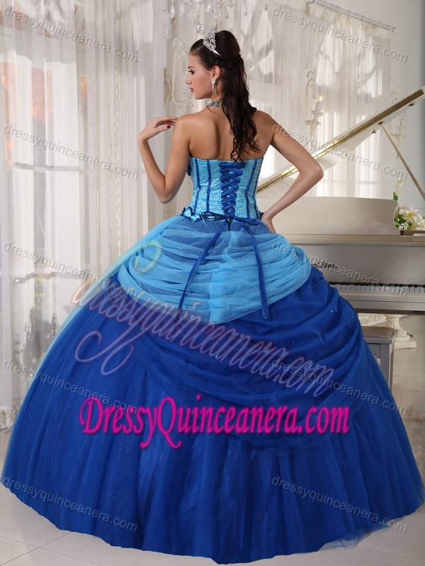 Low Price Tulle Blue Sweet Sixteen Quinceanera Dresses with Beading