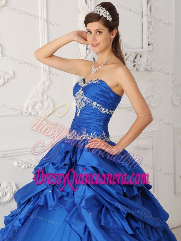 Sweetheart Appliqued Quinceanera Gown Dresses with Beading in Blue