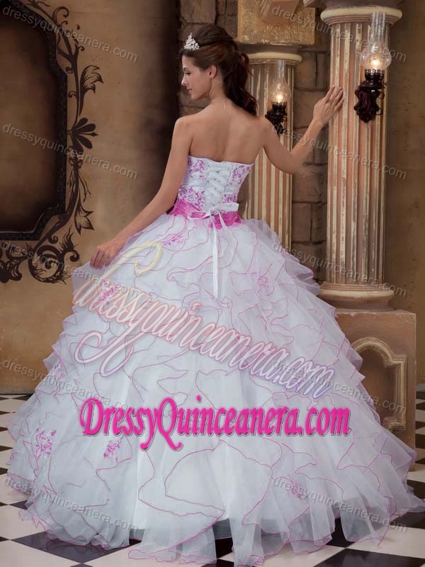 Most Popular White Embroidered Dresses for Quinceanera with Ruffles