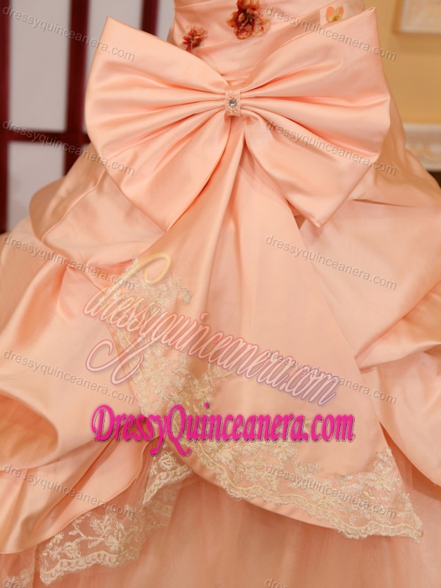 Princess Lace Peach Colored Bowknot Sweetheart Quinces Dresses with Court Train
