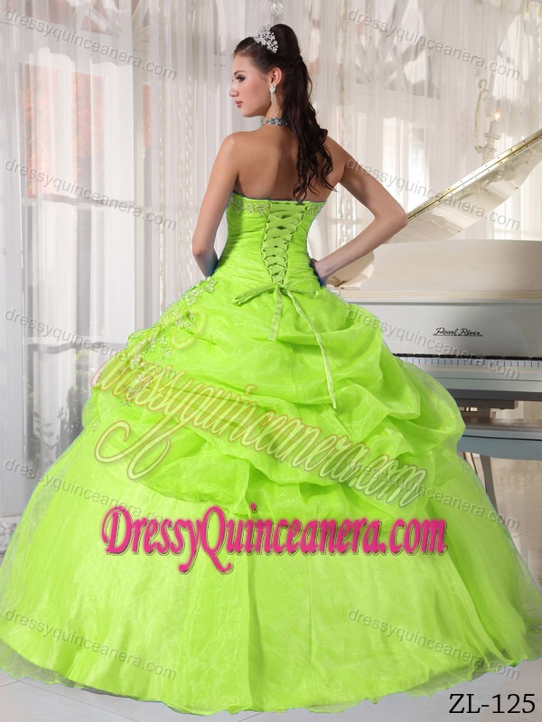 Discount Yellow Green Strapless Organza Dress for Quince with Appliques