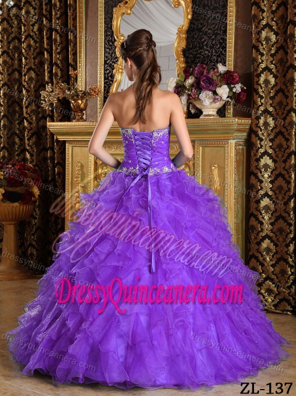 Sweetheart Floor-length Quinceanera Dress with White Appliques on Promotion