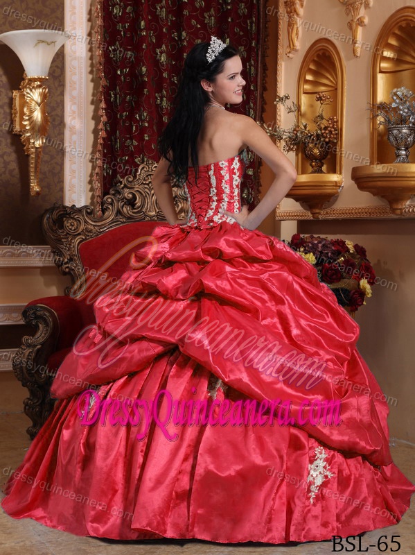 Coral Red Ball Gown Strapless Sweet Sixteen Dresses in Taffeta with Pick-ups
