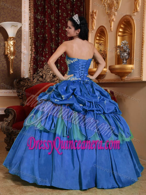 Pretty Blue Ball Gown Strapless Quinceanera Gown with Appliques