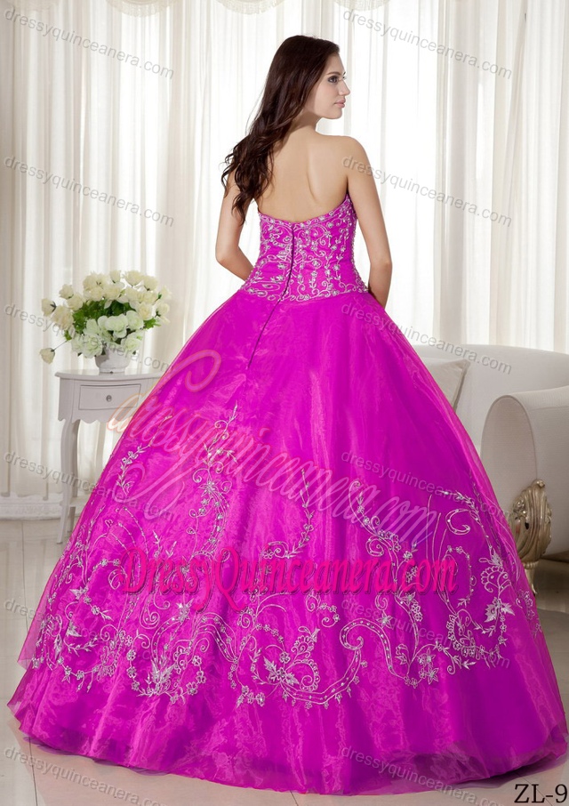 Ball Gown Sweetheart Organza Beaded and Embroidery Quinceanera Gown