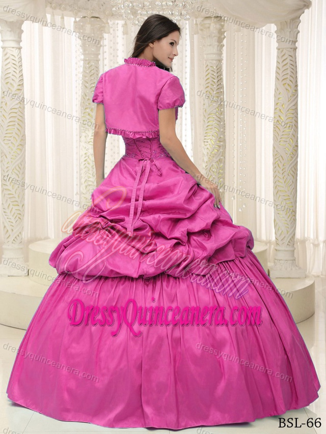 Taffeta Sweetheart Rose Pink Quinces Dress with Appliques and Pick-ups