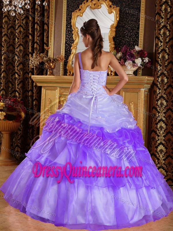 Romantic One Shoulder Organza Beaded Quinceanera Dress with Appliques