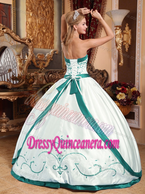 Inexpensive White Ball Gown Strapless Satin Embroidery Quinceanera Gown