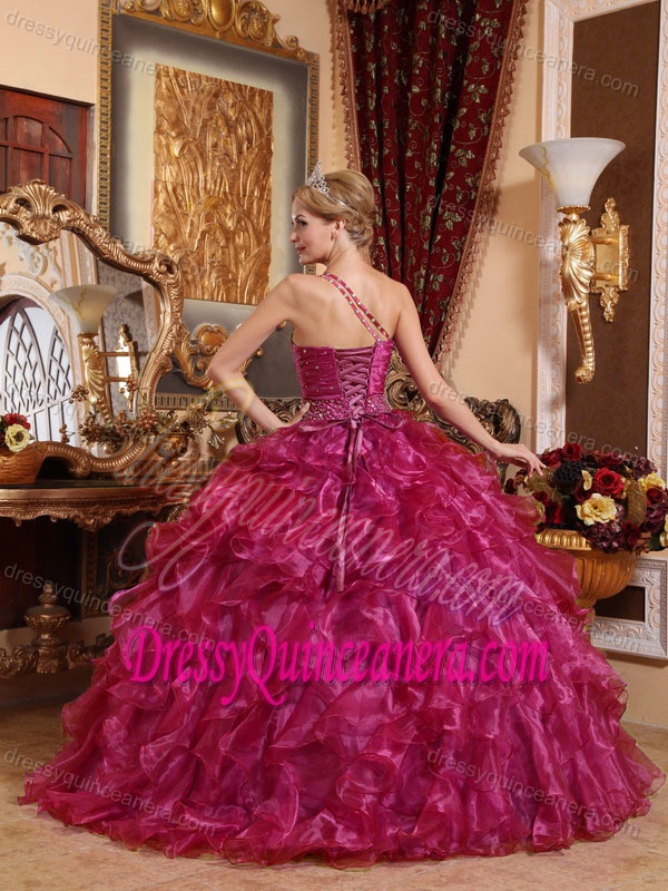 Inexpensive Red One Shoulder Organza Quinceanera Dresses with Beading