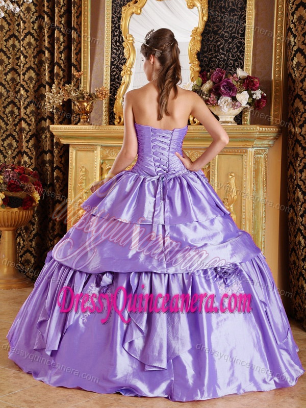 Ruched and Beaded Lavender Long Popular Quince Dresses with Flower