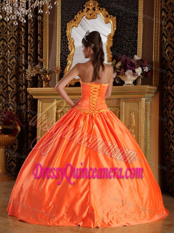 Orange Red Embroidered Satin 2013 Best Seller Quince Dress for Fall