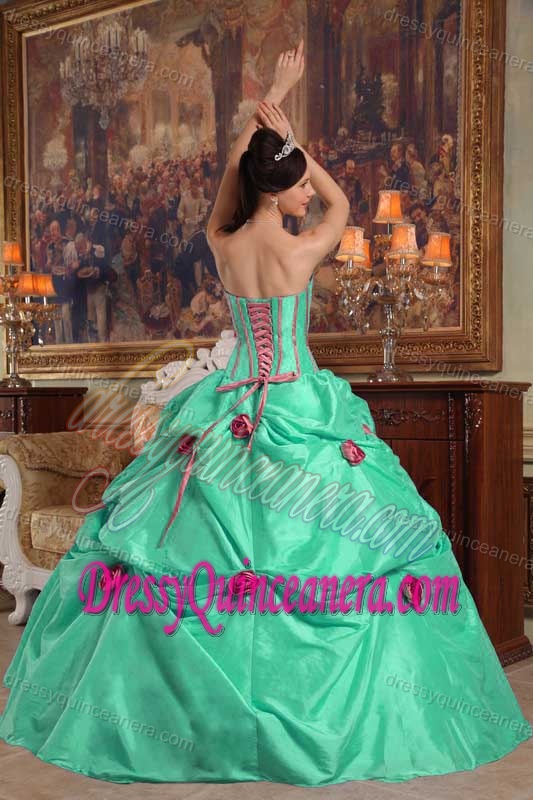Apple Green Taffeta Lace-up Magnificent Quinces Dresses with Flowers