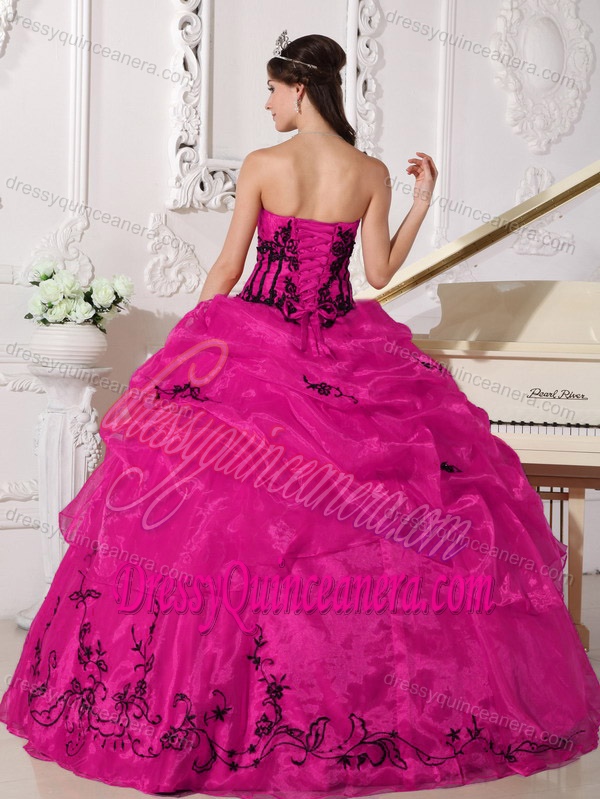 Fabulous Lace-up Organza Quinceanera Gowns in Coral Red and Black