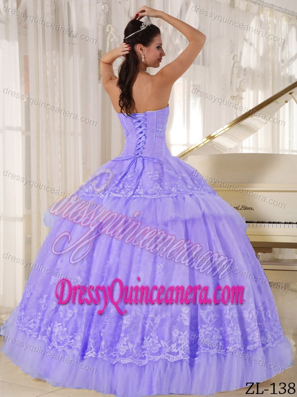 Beautiful Sweetheart Floor-length Organza Quince Dresses with Appliques