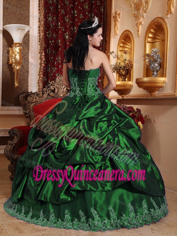 Green Sweetheart Taffeta Appliqued Sweet Sixteen Dresses with Hunter