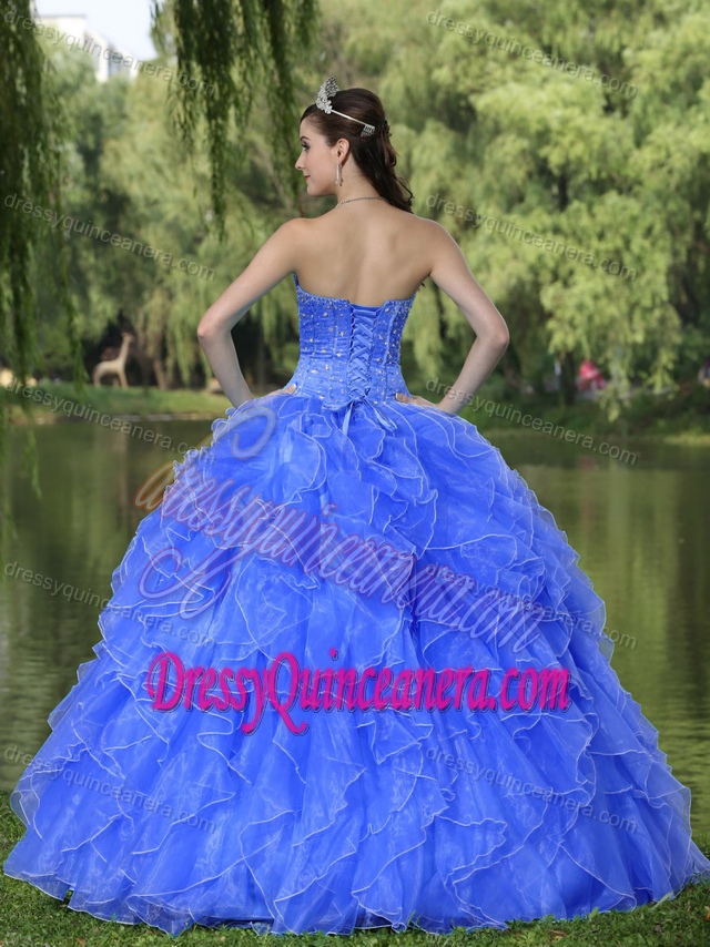 Lovely Beaded Sweetheart Organza Quinces Dresses with Ruffles in Blue