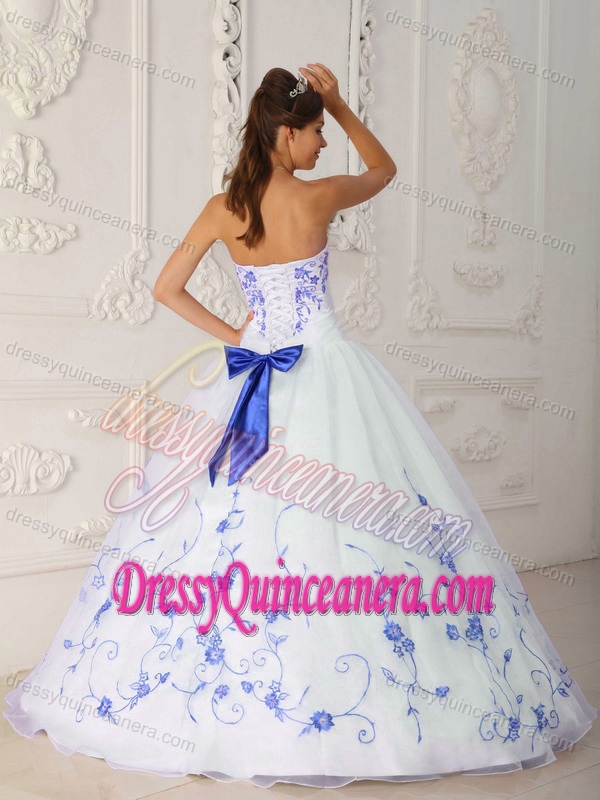 White and Blue Sweetheart Quince Dress with Embroidery and Bowknot on Back