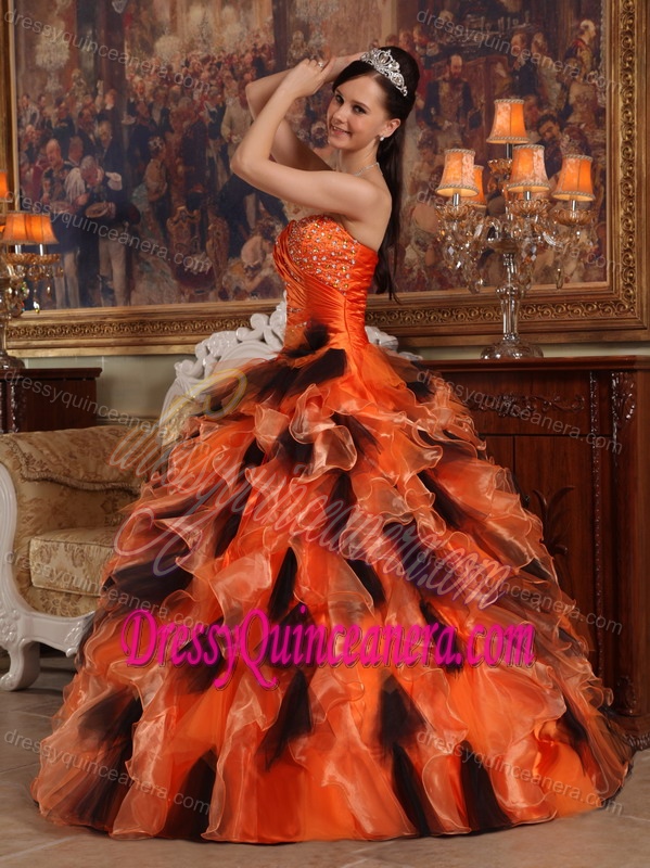 Beading and Ruching Organza Sweet 16 Dresses with Ruffles in Orange and Black