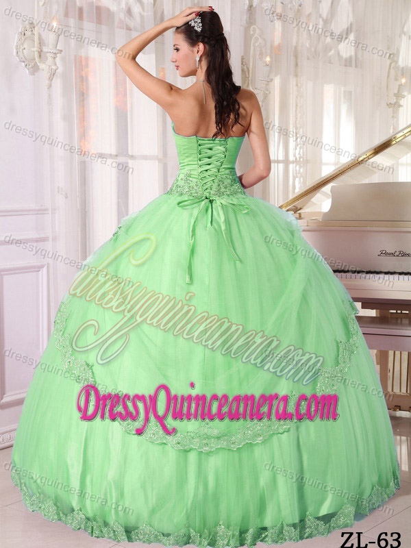 Apple Green Sweetheart Ball Gown Tulle Quinceanera Dress with Appliques for Cheap
