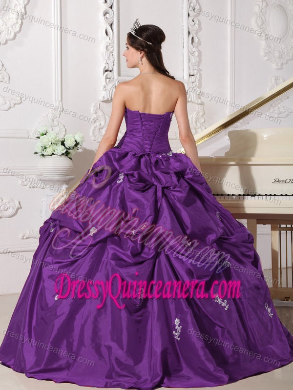 New Sweetheart Lavender Taffeta Dress for Quinceanera with Appliques and Pick-ups