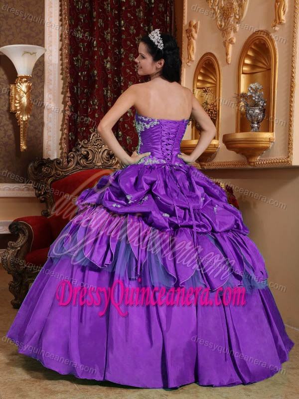 Ruched Sweetheart Taffeta Purple Quinceanera Dresses with Pick-ups and Appliques