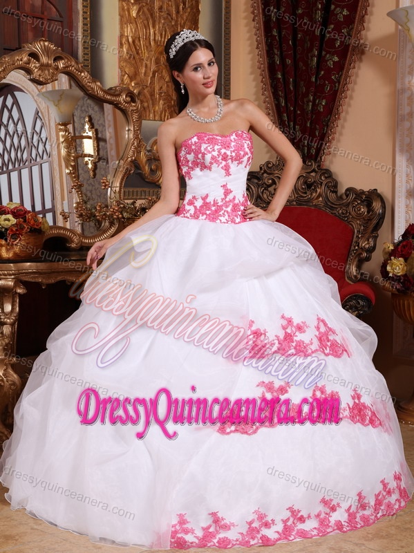 Sweetheart Organza Appliques Fall Quinceanera Gown Dresses in White