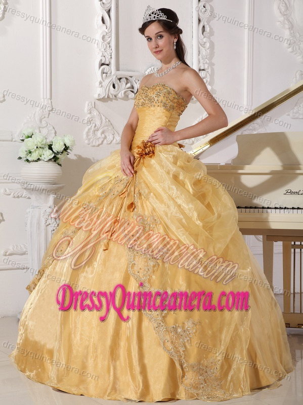 2013 Strapless Embroidery with Beading Gold Quinceanera Gown in Organza