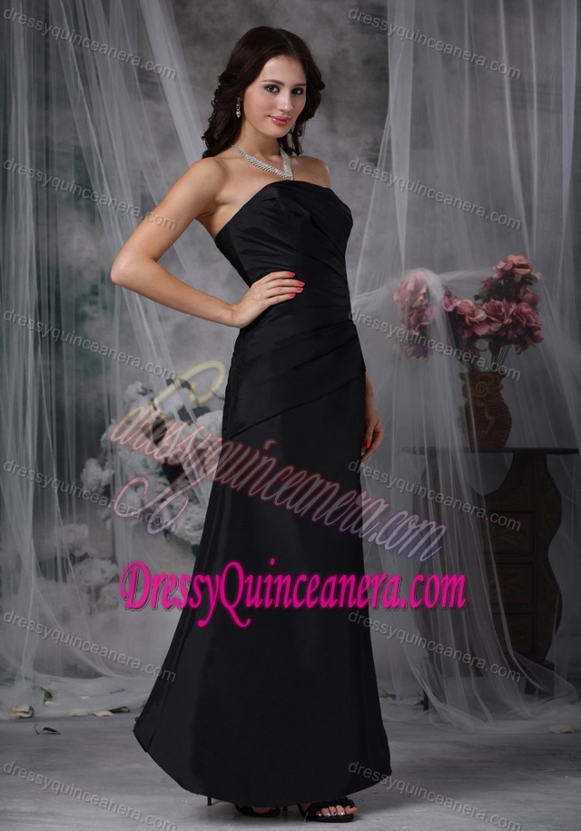 Lovely Black A-line Strapless Ankle-length Quinces Dama Dress in Satin