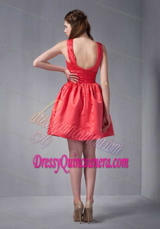 Rust Red Mini-length Affordable Quinceanera Dama Dress with Scoop