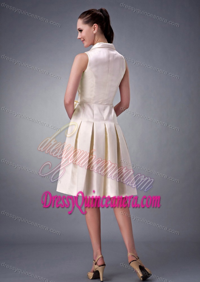 V-neck Light Yellow Ruched Attractive Quince Dama Dresses with Bowknot