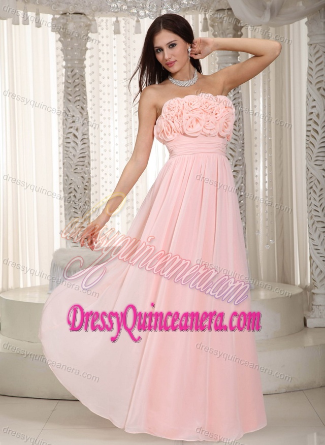 Gorgeous Baby Pink Chiffon Dama Dress for Quinceaneras with Flowers