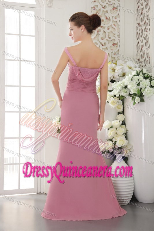 2014 Simple Baby Pink V-neck Ruched Dama Dress for Quince with Brush Train