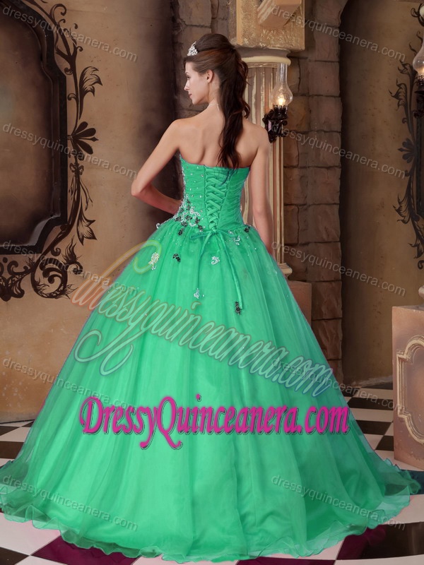 Green Sweet Beaded Sixteen Dresses with Sweetheart and Appliques
