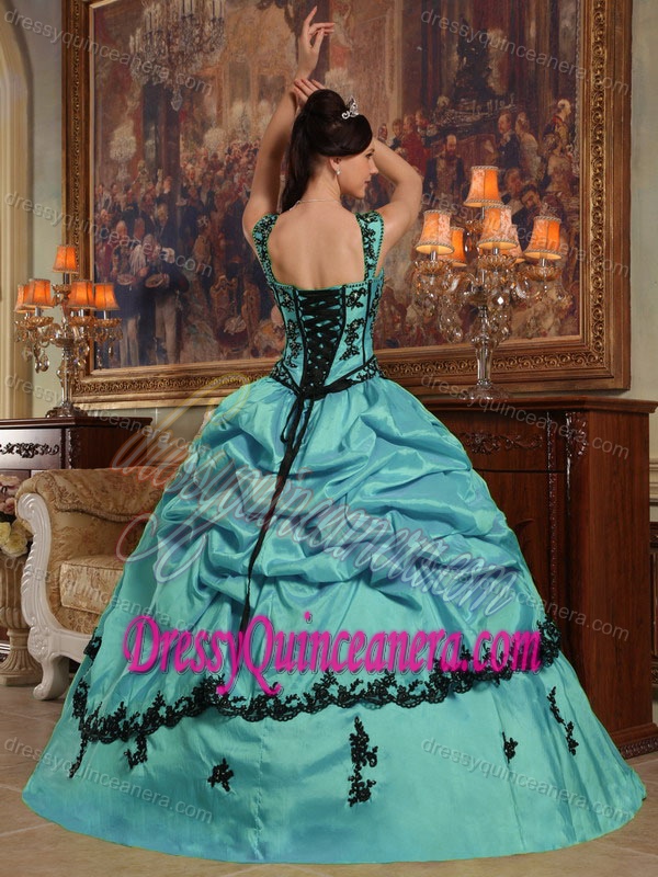 Straps Low Price Turquoise Taffeta Quinceanera Dress with Appliques