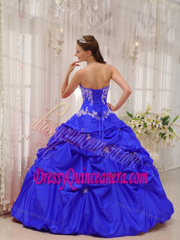 Blue Sweetheart Taffeta Dresses for Quince with Appliques and Pick Ups