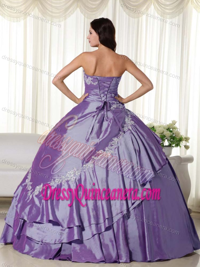 Purple Strapless Taffeta Quinceanera Dresses with Exquisite Appliques