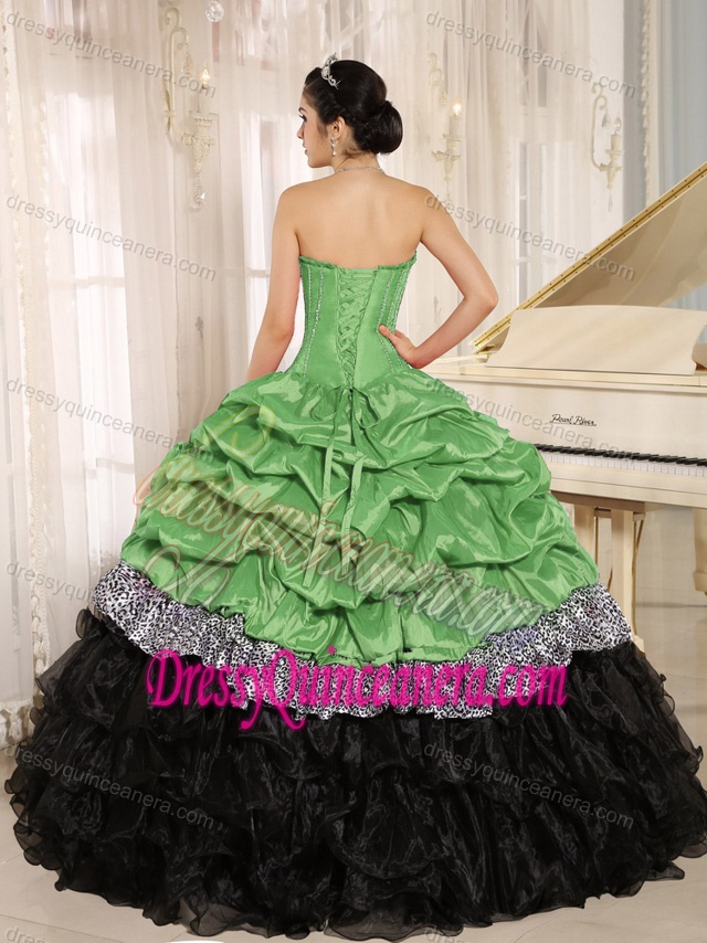 Green and Black Sweetheart Quinceanera Dress Made in Taffeta and Organza
