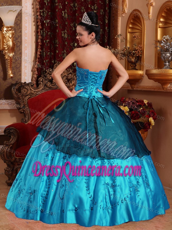 2013 Teal and Black Ball Gown Satin Embroidery Beaded Sweet 16 Dresses