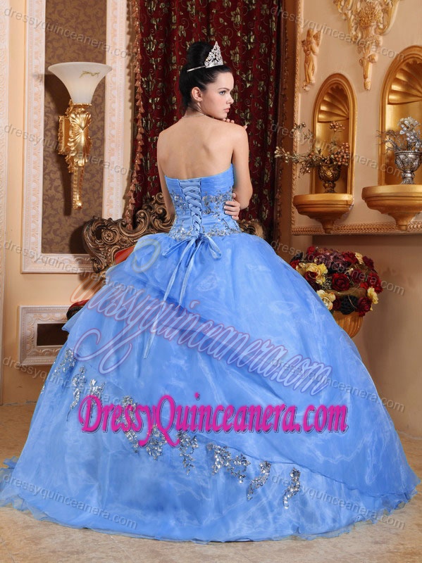 Popular Cheap Blue Sweetheart Organza Beaded Strapless Quinceanera Gown