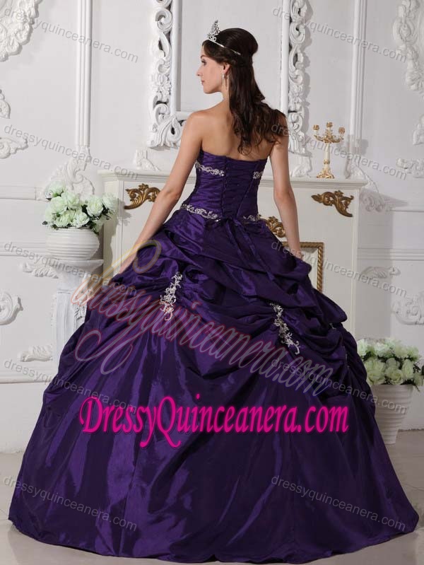 2013 Dark Purple Strapless Taffeta Appliques Quinceanera Gown Dress for Fall